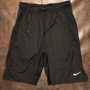 Men’s Small Black Nike Athletic Shorts